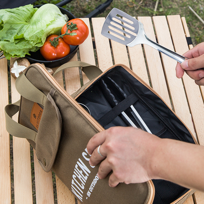 Outdoor Camping Utensils - ชุดเครื่องครัวแคมป์ปิ้ง 8 ชิ้น พร้อมกระเป๋าพกพา อุปกรณ์ทำครัวสำหรับเดินทางกลางแจ้ง กระเป๋าเก็บของ