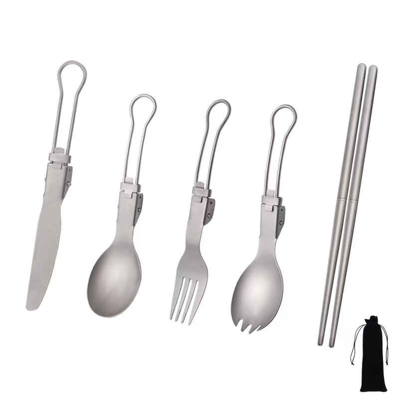 Outdoor Camping Utensils - ชุดอุปกรณ์รับประทานอาหารพับได้ทำจากไทเทเนียม พร้อมส้อม ช้อน มีด ตะเกียบ แบบพกพา